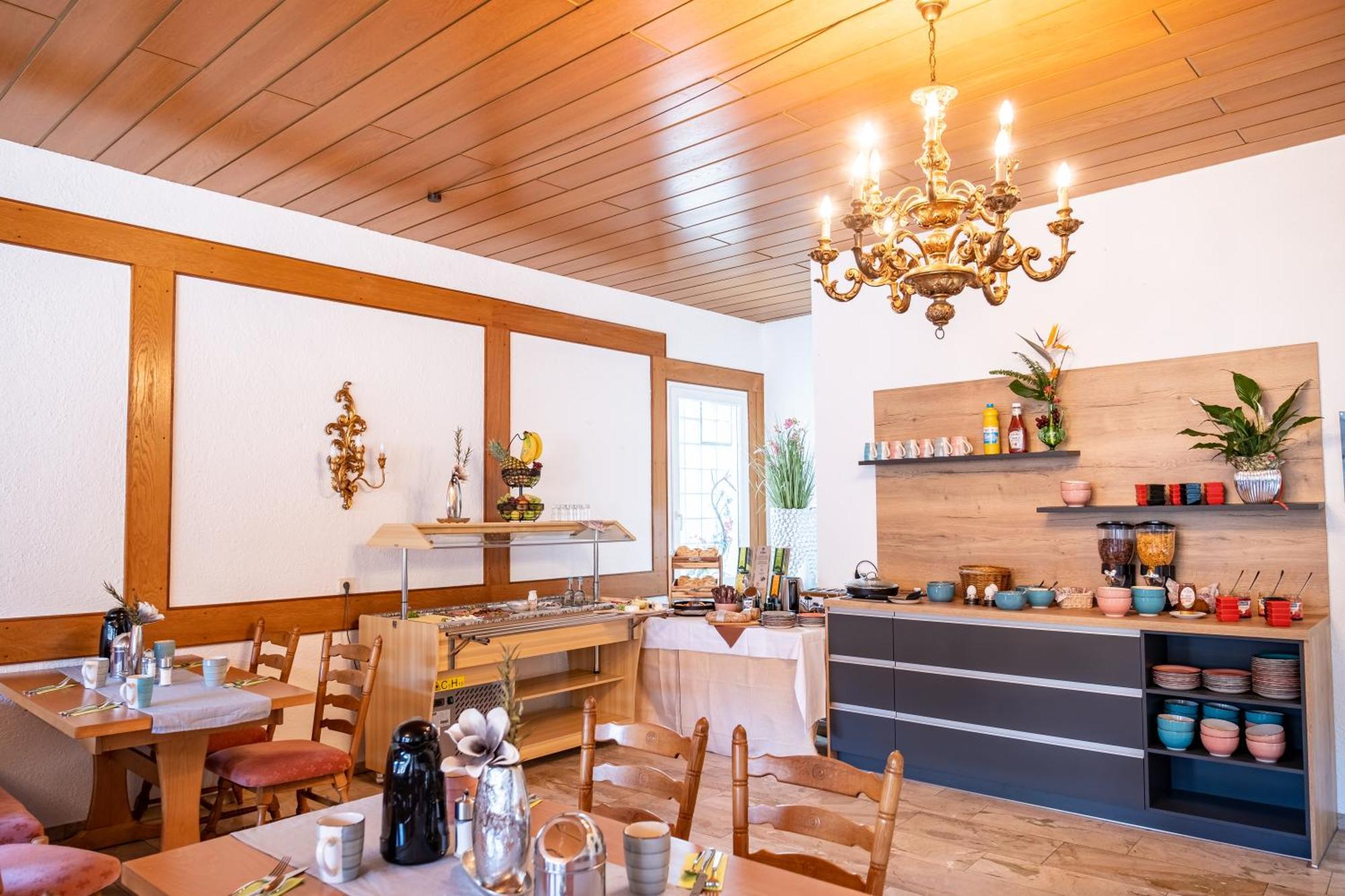 Mike'S Mosel Lodge 特赖斯-卡尔登 外观 照片