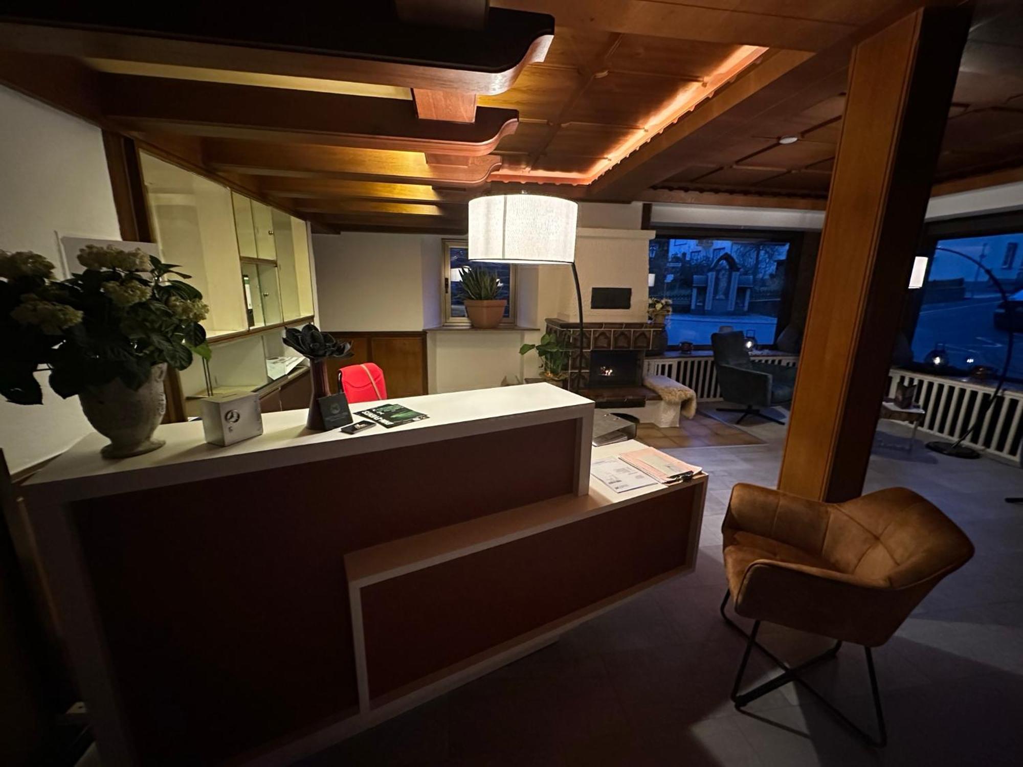 Mike'S Mosel Lodge 特赖斯-卡尔登 外观 照片